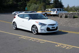 2012款现代飞思Veloster