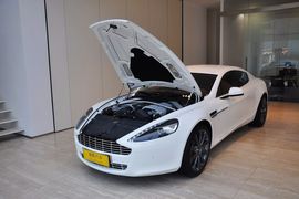 2010款阿斯顿马丁Rapide