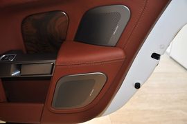 2010款阿斯顿马丁Rapide