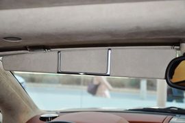 2010款阿斯顿马丁Rapide