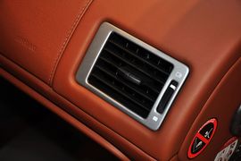 2010款阿斯顿马丁Rapide