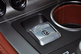 2010款阿斯顿马丁Rapide