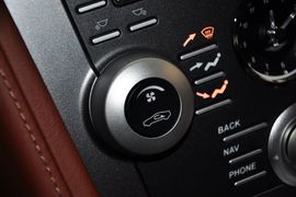 2010款阿斯顿马丁Rapide