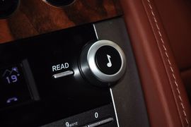 2010款阿斯顿马丁Rapide