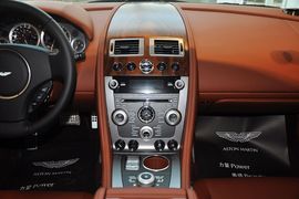 2010款阿斯顿马丁Rapide