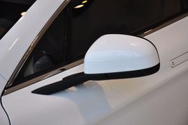 2010款阿斯顿马丁Rapide