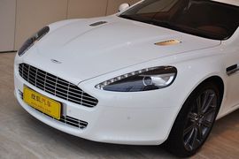 2010款阿斯顿马丁Rapide