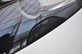 2010款阿斯顿马丁Rapide