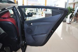 2012款现代飞思Veloster