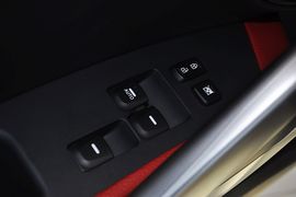 2012款现代飞思Veloster