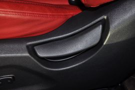 2012款现代飞思Veloster