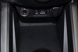 2012款现代飞思Veloster