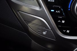2012款现代飞思Veloster