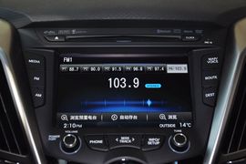 2012款现代飞思Veloster