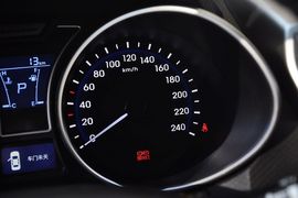 2012款现代飞思Veloster
