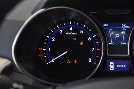 2012款现代飞思Veloster