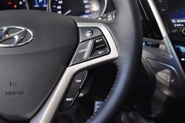 2012款现代飞思Veloster