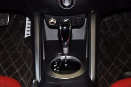 2012款现代飞思Veloster