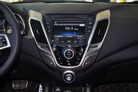 2012款现代飞思Veloster