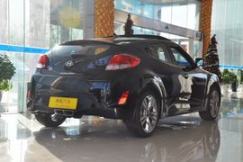2012款现代飞思Veloster