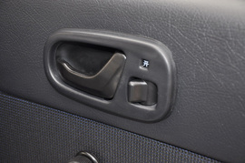 2012款长安铃木羚羊