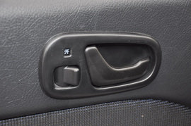 2012款长安铃木羚羊