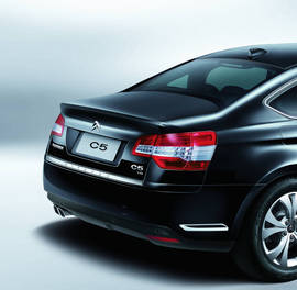 2012款雪铁龙C5官图