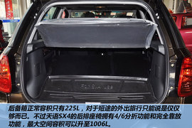 2012款长安铃木天语SX4锐骑