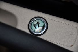 2012款斯柯达晶锐1.4L手动晶致版