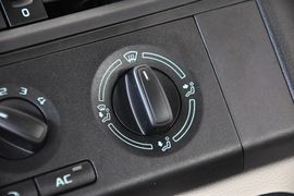 2012款斯柯达晶锐1.4L手动晶致版