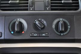 2012款斯柯达晶锐1.4L手动晶致版