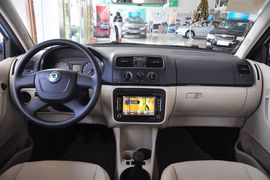 2012款斯柯达晶锐1.4L手动晶致版