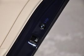 2012款斯柯达昊锐1.8TSI手自一体贵雅版