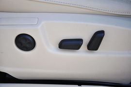 2012款斯柯达昊锐1.8TSI手自一体贵雅版