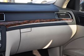 2012款斯柯达昊锐1.8TSI手自一体贵雅版