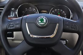 2012款斯柯达昊锐1.8TSI手自一体贵雅版