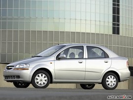 2004款雪佛兰乐骋三厢