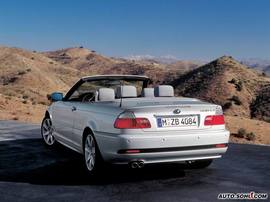 2004款宝马330Ci敞篷