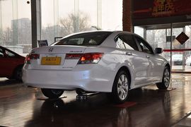 2012款广汽本田雅阁2.4EX