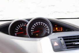 2012款丰田逸致1.8L