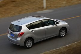 2012款丰田逸致1.8L