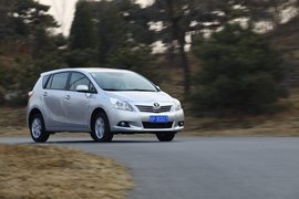 2012款丰田逸致1.8L