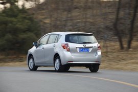 2012款丰田逸致1.8L