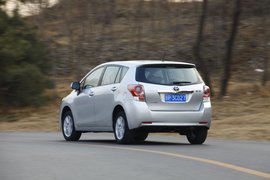 2012款丰田逸致1.8L