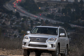 2013款雷克萨斯LX570