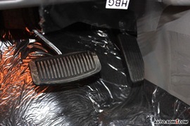 09款欧菲莱斯实拍