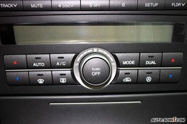 09款欧菲莱斯实拍