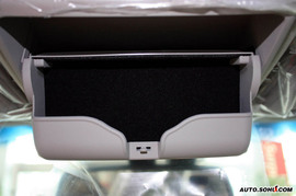 09款欧菲莱斯实拍