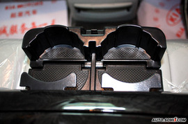 09款欧菲莱斯实拍