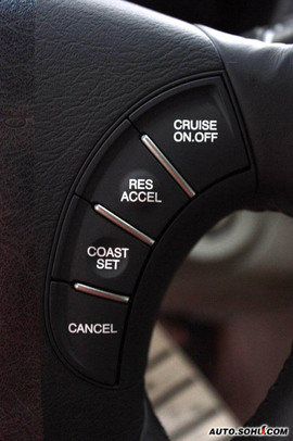 09款欧菲莱斯实拍